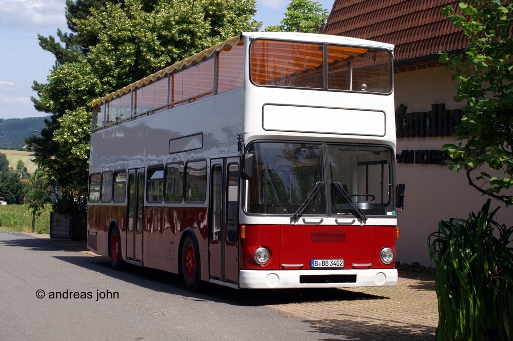 SD 200