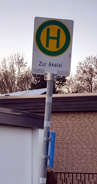 Zur Akelei